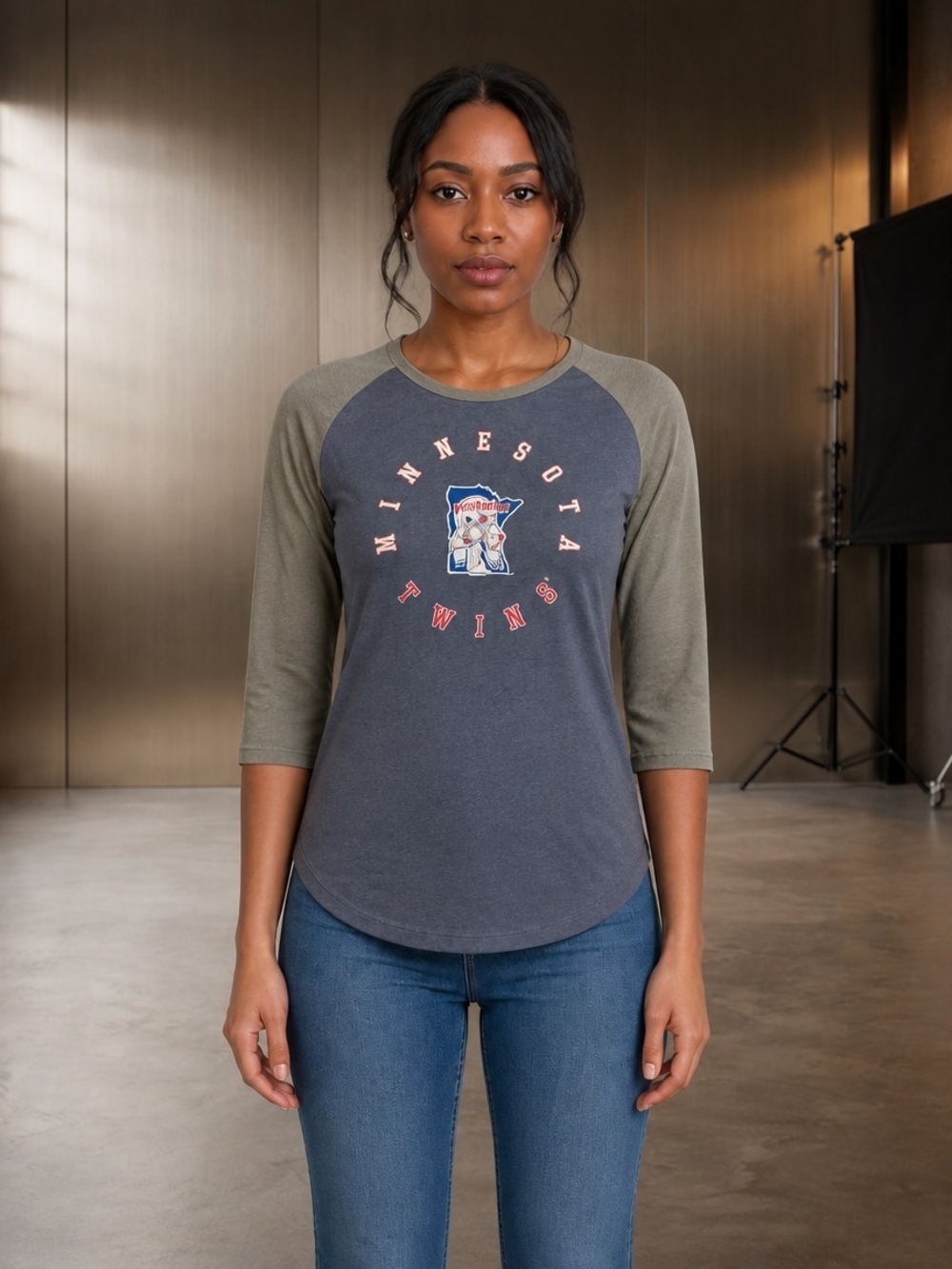 Minnesota Twins Womens Olive-Gray Raglan 3/4 Sleeve MLB Baseball Shirt Large